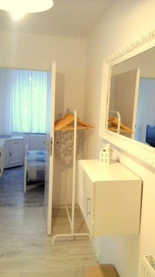 Apartament Lesny Dziwnówek Buitenkant foto